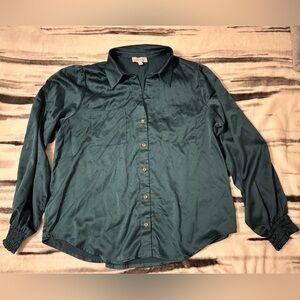 Women’s Emerald Green Button Down Blouse